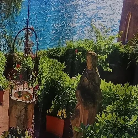 Big Penthouse For 10 Per Appartement